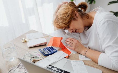 Penyebab Gen Z Bisa Terjerat Hutang  Piutang