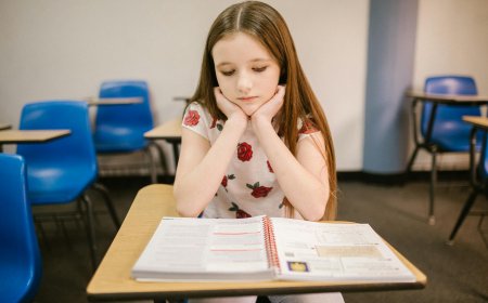 Tips Efektif Mengatasi Anak yang Malas Membaca