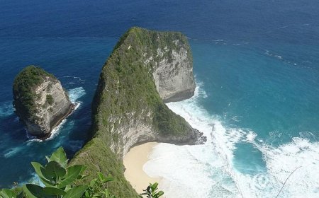 Liburan ke Bali Dapat Alam dan Malam, Kemana Saja?