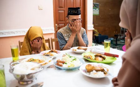 5 Tips Menahan Lapar Saat Puasa Ramadhan, Ini Rahasianya!